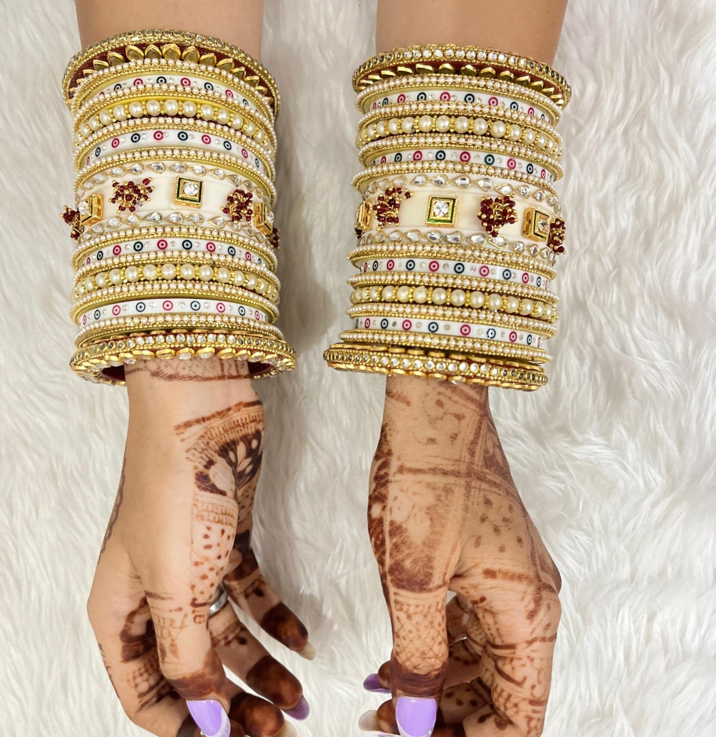 Beautiful White Chuda Sets for Bridal