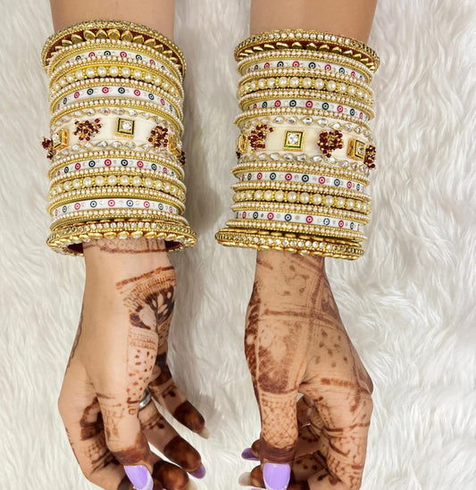 Beautiful White Chuda Sets for Bridal